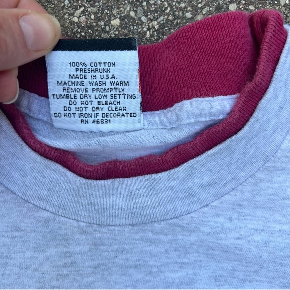 Arizona Graphic T-Shirt with Red Accents - Picture 6 of 7